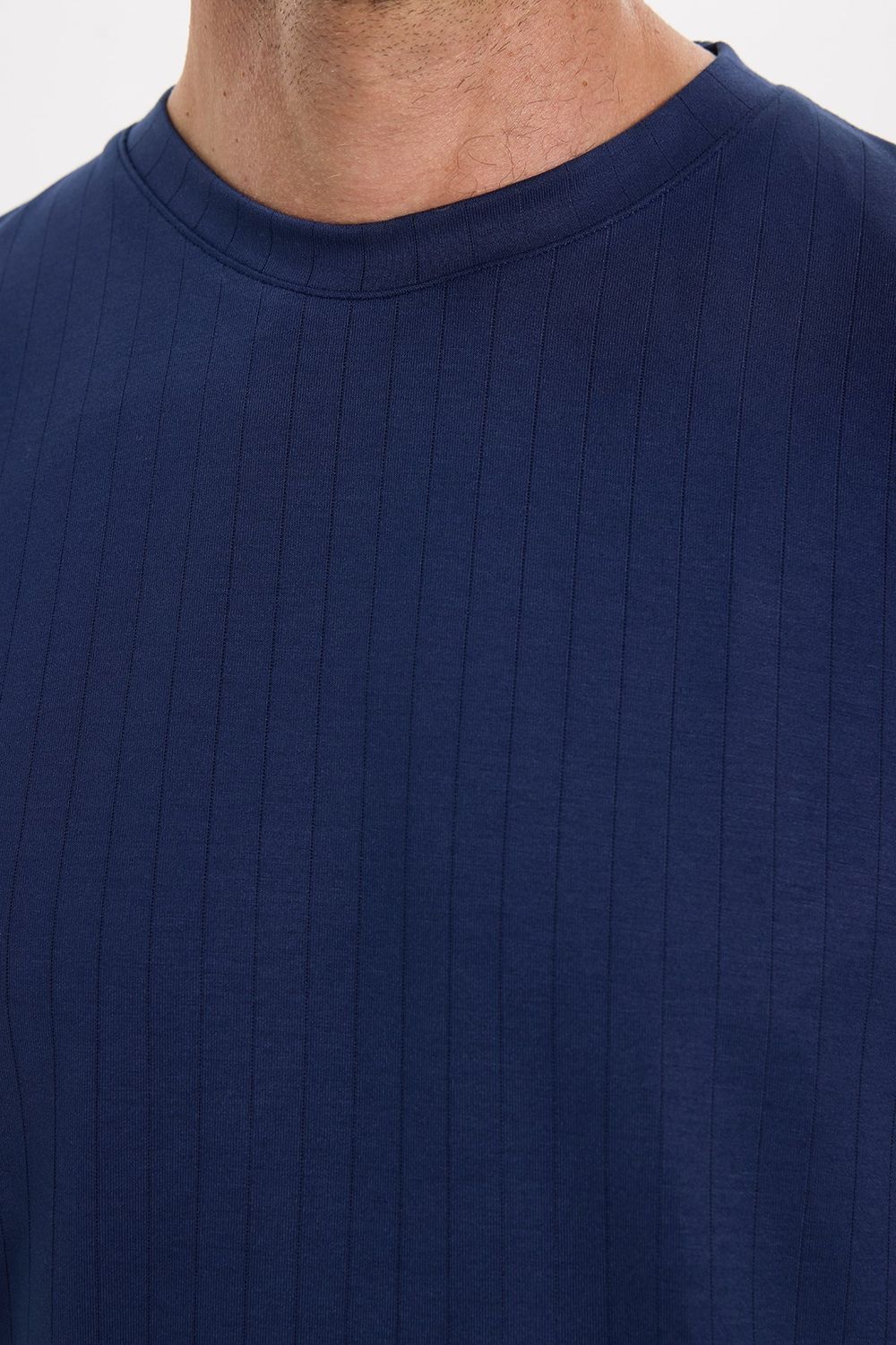 REGULAR FIT SHORT SLV CREW NECK STRIPED OYS  T-SHIRT