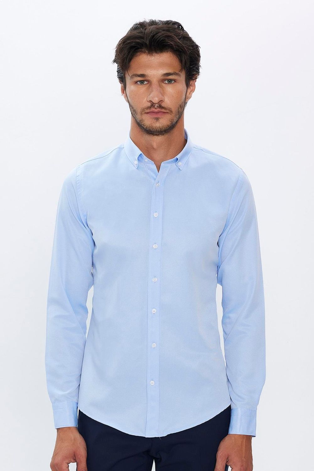 Erkek Slim Fit Dar Kesim Uzun Kollu Pamuklu Kolay Ütü Mavi Düğmeli Yaka Gömlek
