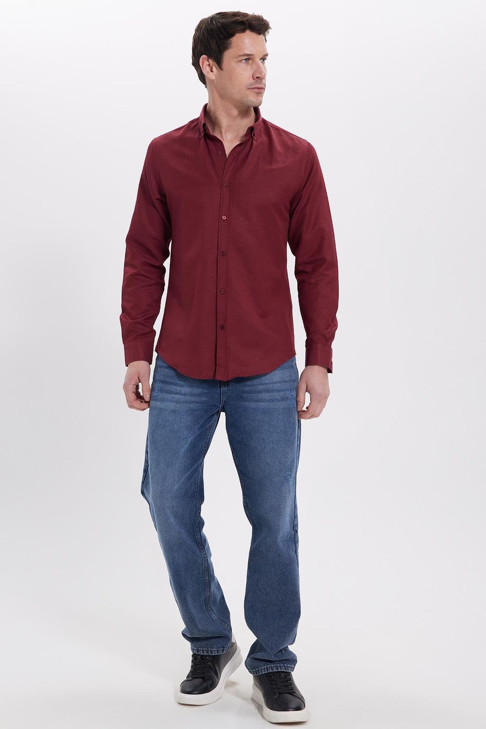 Slim Fit Uzun Kollu Düğmeli Yaka Pamuklu Kolay Ütü Düz Erkek Gömlek