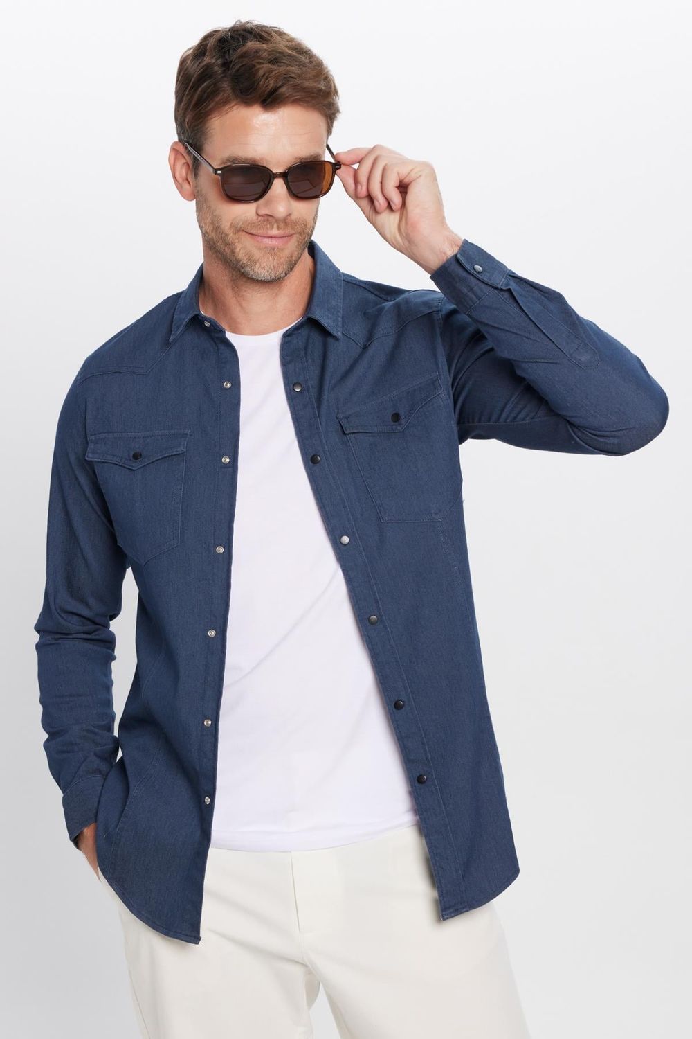 Erkek Slim Fit Dar Kesim Çift Cepli Denim Lacivert Gömlek