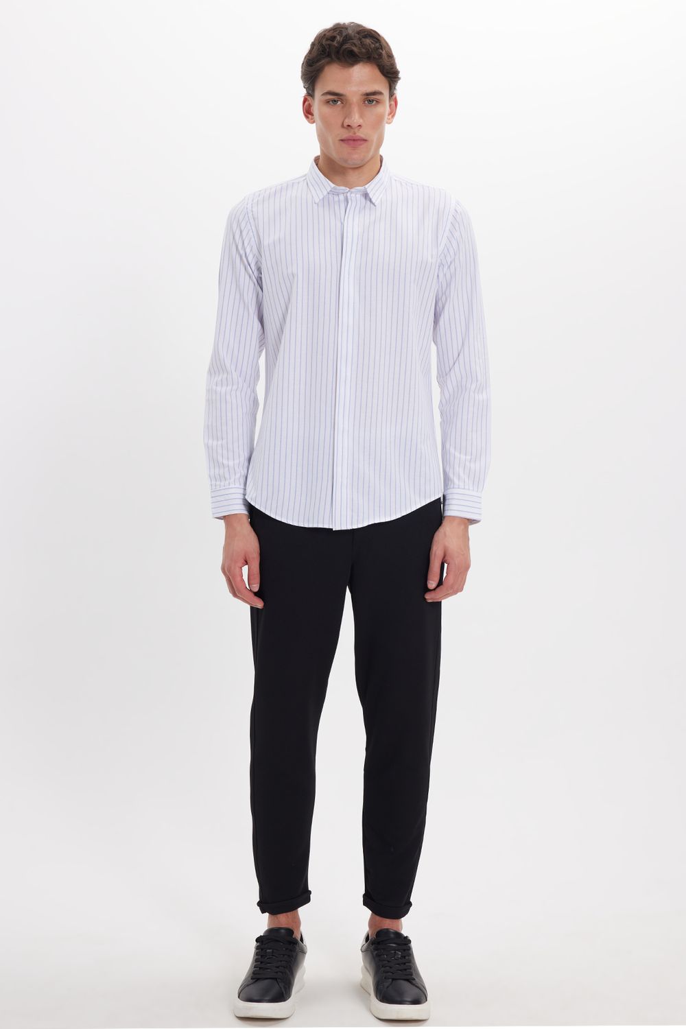 Slim Fit Uzun Kollu Pamuklu Kolay Ütü Çizgili Erkek Beyaz Gömlek