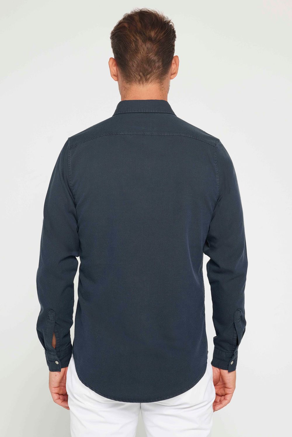 Erkek Slim Fit Uzun Kollu Spor Yaka Yıkamalı Çift Cepli Armürlü Denim Antrasit Gömlek