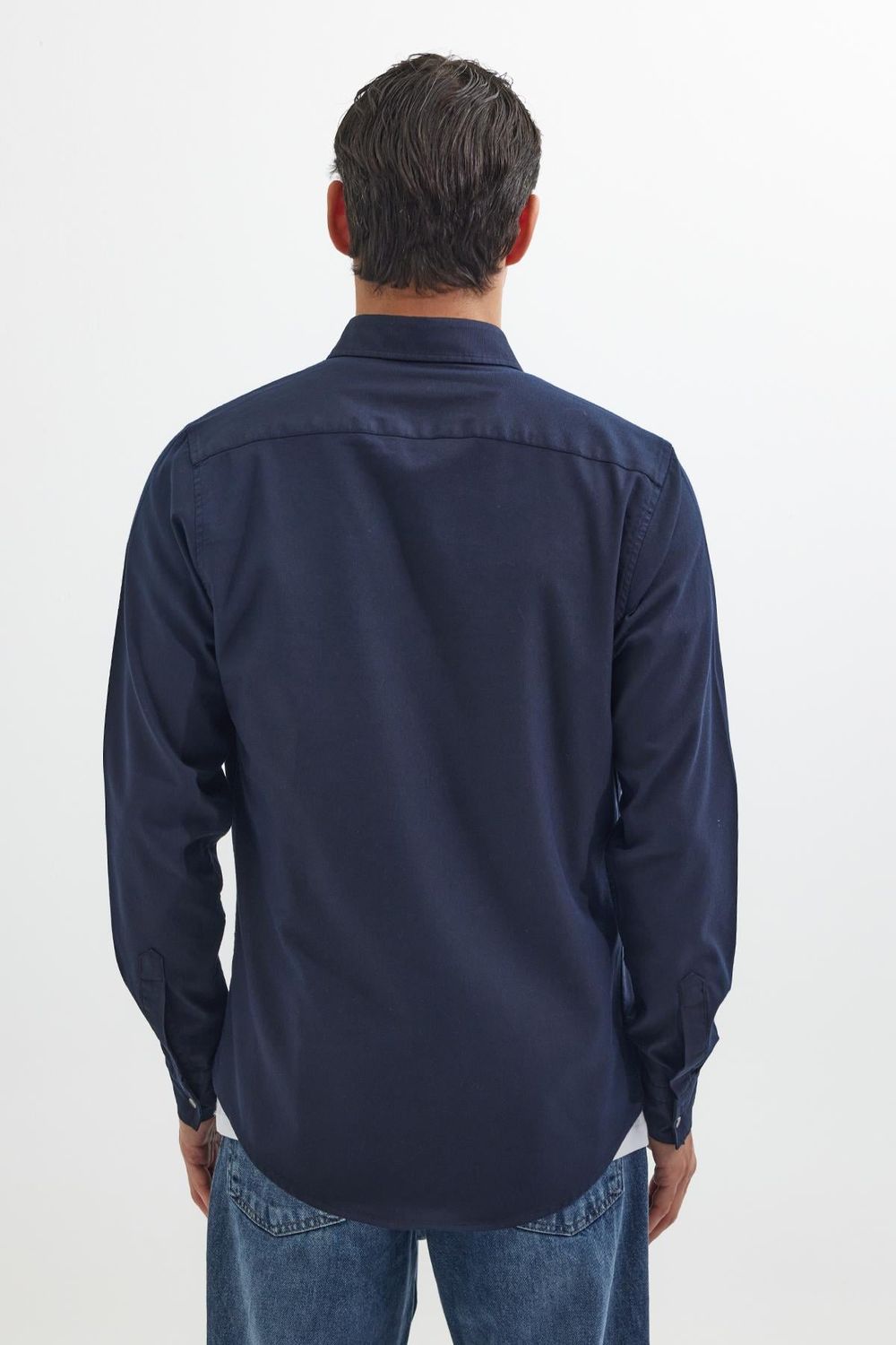 Erkek Slim Fit Uzun Kollu Spor Yaka Yıkamalı Çift Cepli Armürlü Denim Kot Lacivert Gömlek