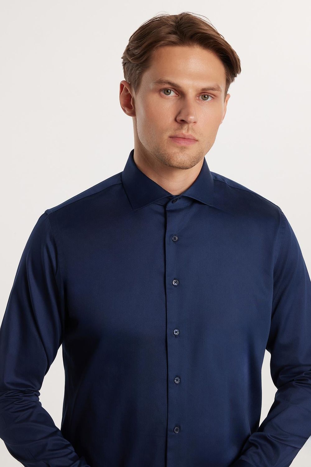 Erkek Slim Fit Dar Kesim %100 Pamuk Koton Saten Premium Seri Lacivert Gömlek