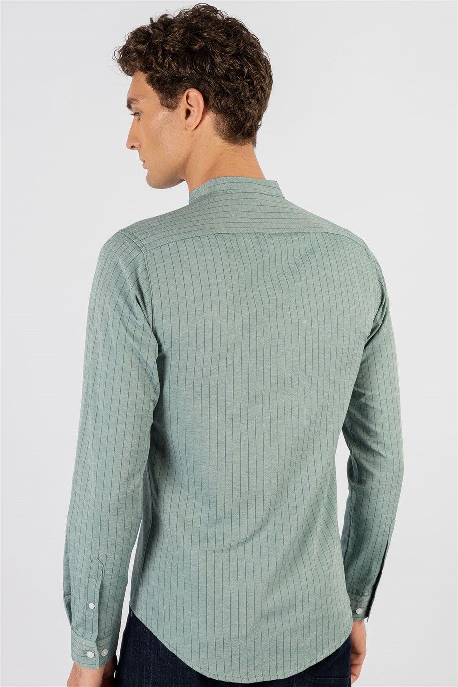 Slim Fit Uzun Kol Çizgili Hakim Yaka Erkek Gömlek