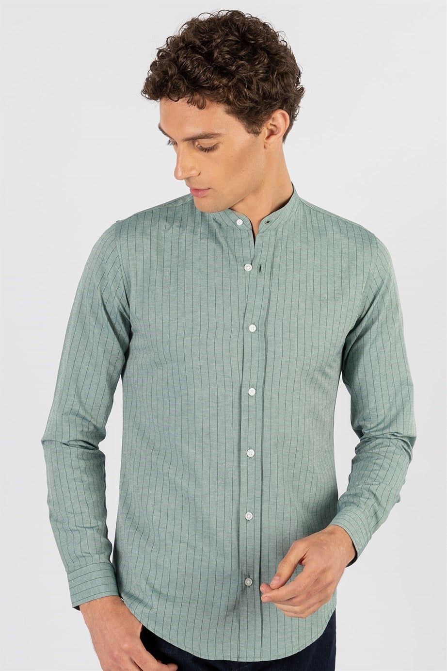 Slim Fit Uzun Kol Çizgili Hakim Yaka Erkek Gömlek