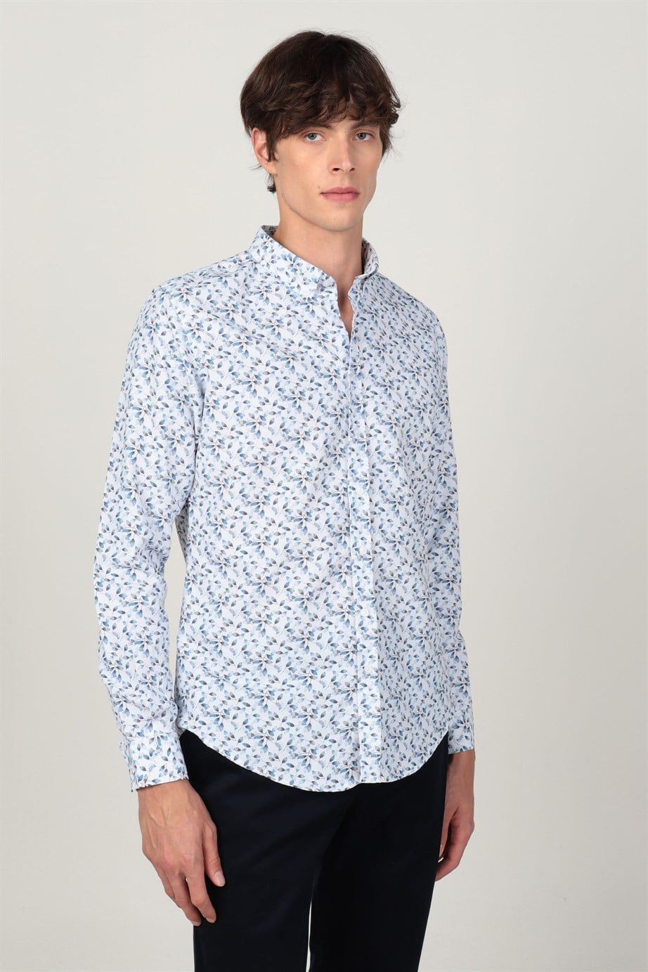 Slim Fit Uzun Kol Baskılı Desenli Yaka Düğmeli Erkek Gömlek