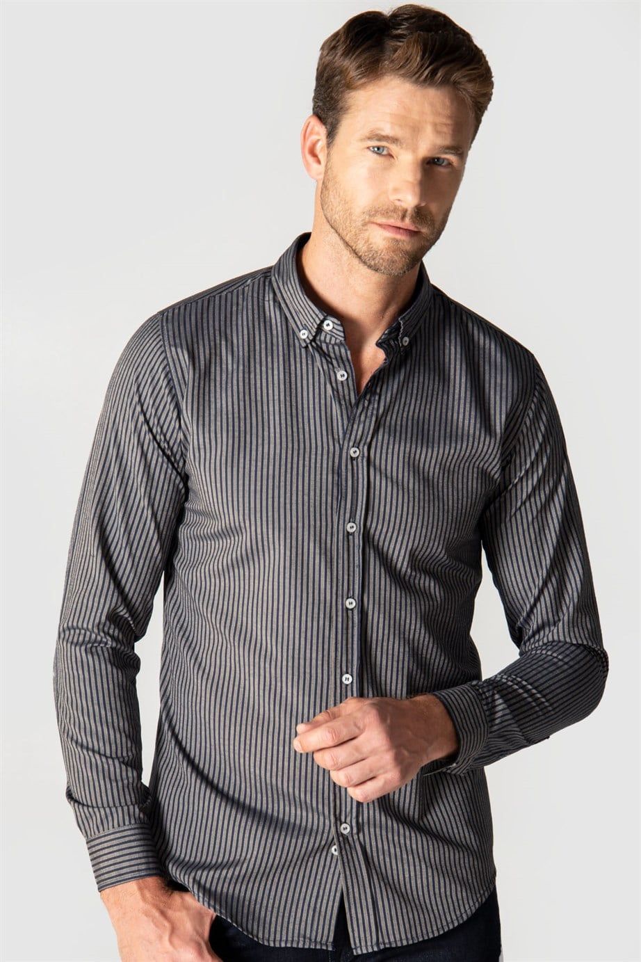 Slim Fit Uzun Kol Çizgili Spor Yaka Poplin Erkek Gömlek
