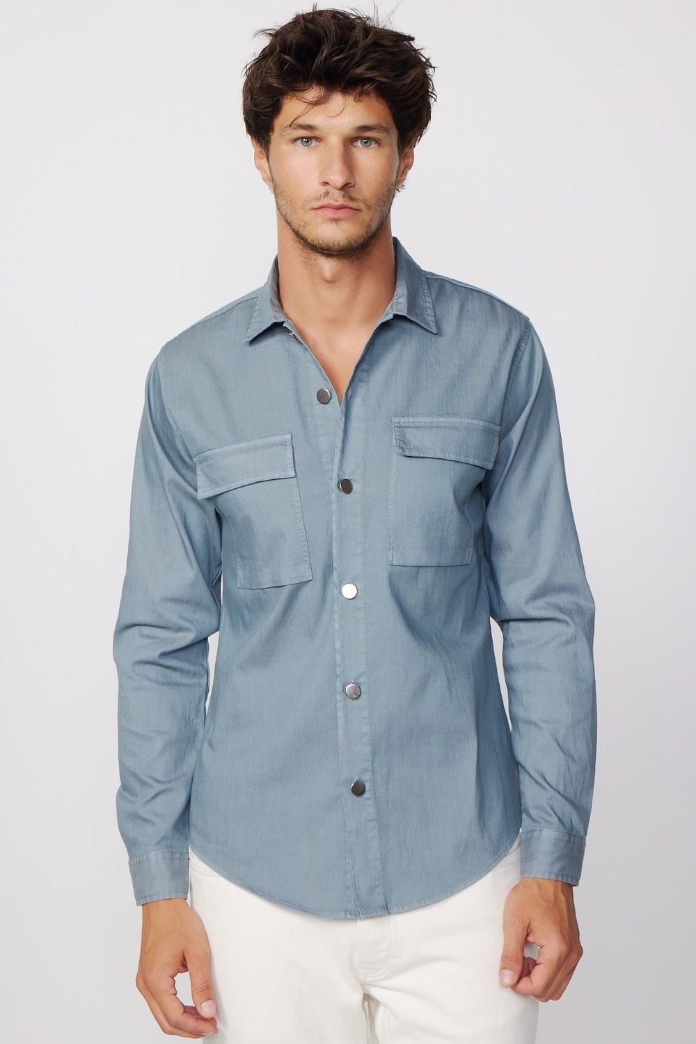 Slim Fit Uzun Kol Denim Parça Boyalı Çift Cep Kapaklı Metal Düğme Erkek Gri Gömlek