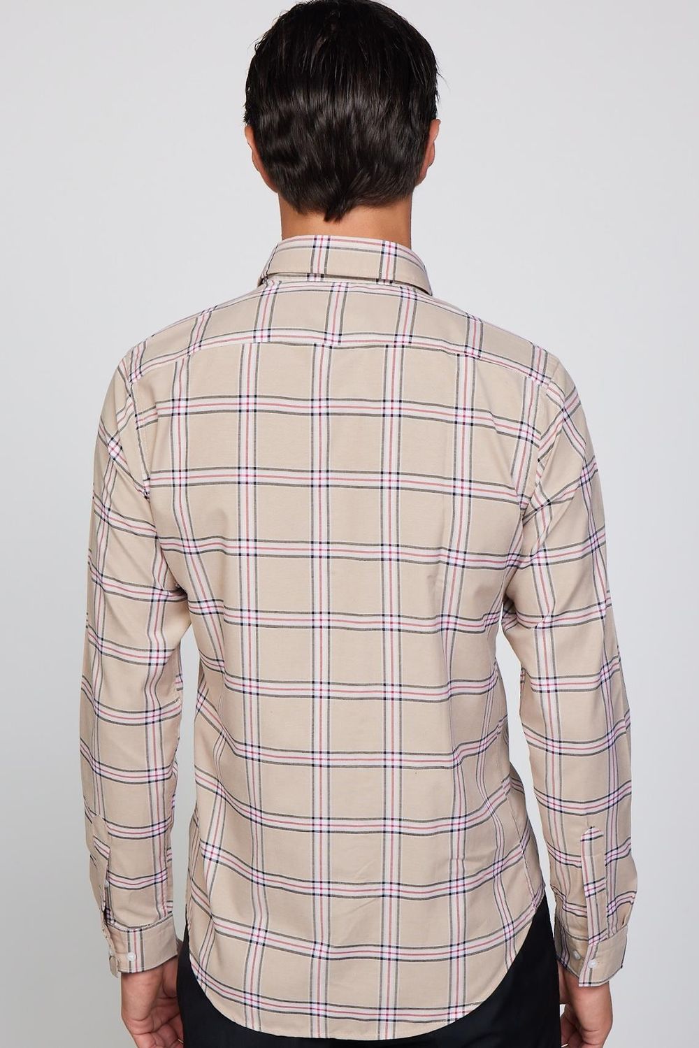 Slim Fit Düğmeli Yaka Kareli Pamuklu Kolay Ütü Erkek Gömlek