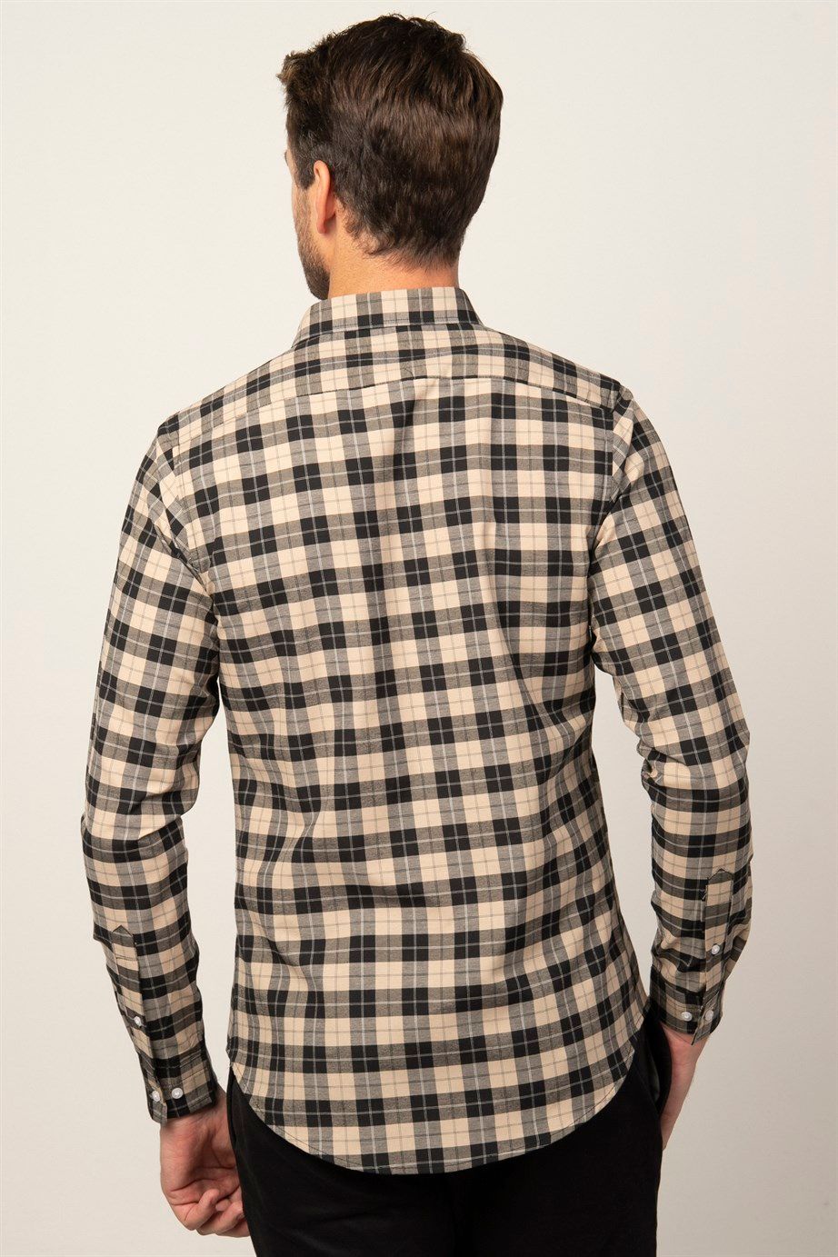 Slim Fit Uzun Kol Ekoseli Biyeli Yaka Düğmeli Erkek Gömlek
