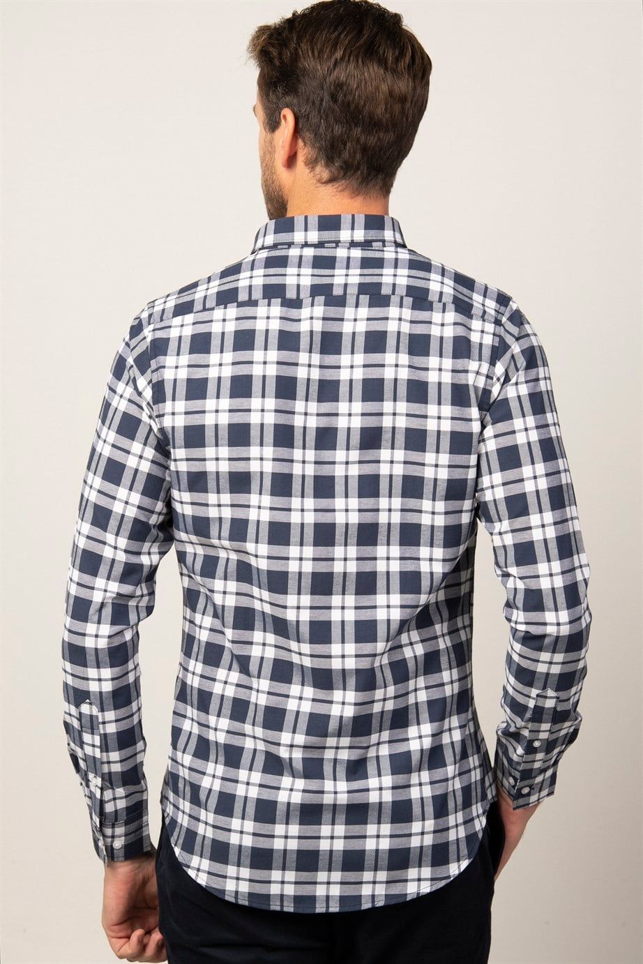 Slim Fit Uzun Kol Ekoseli Biyeli Yaka Düğmeli Erkek Gömlek