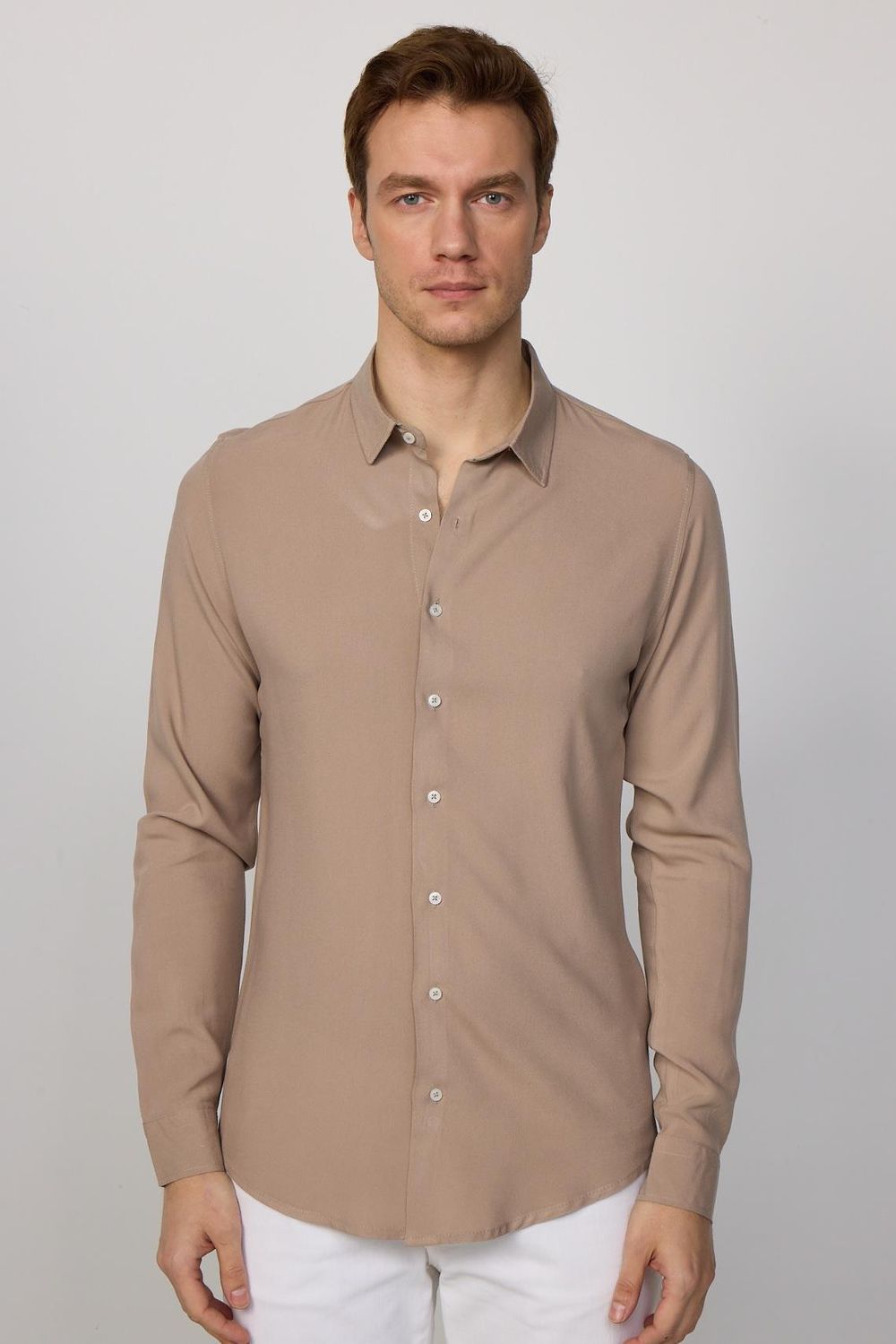 Slim Fit Dar Kesim Uzun Kol Dökümlü Viskon Şık Vizon Erkek Gömlek