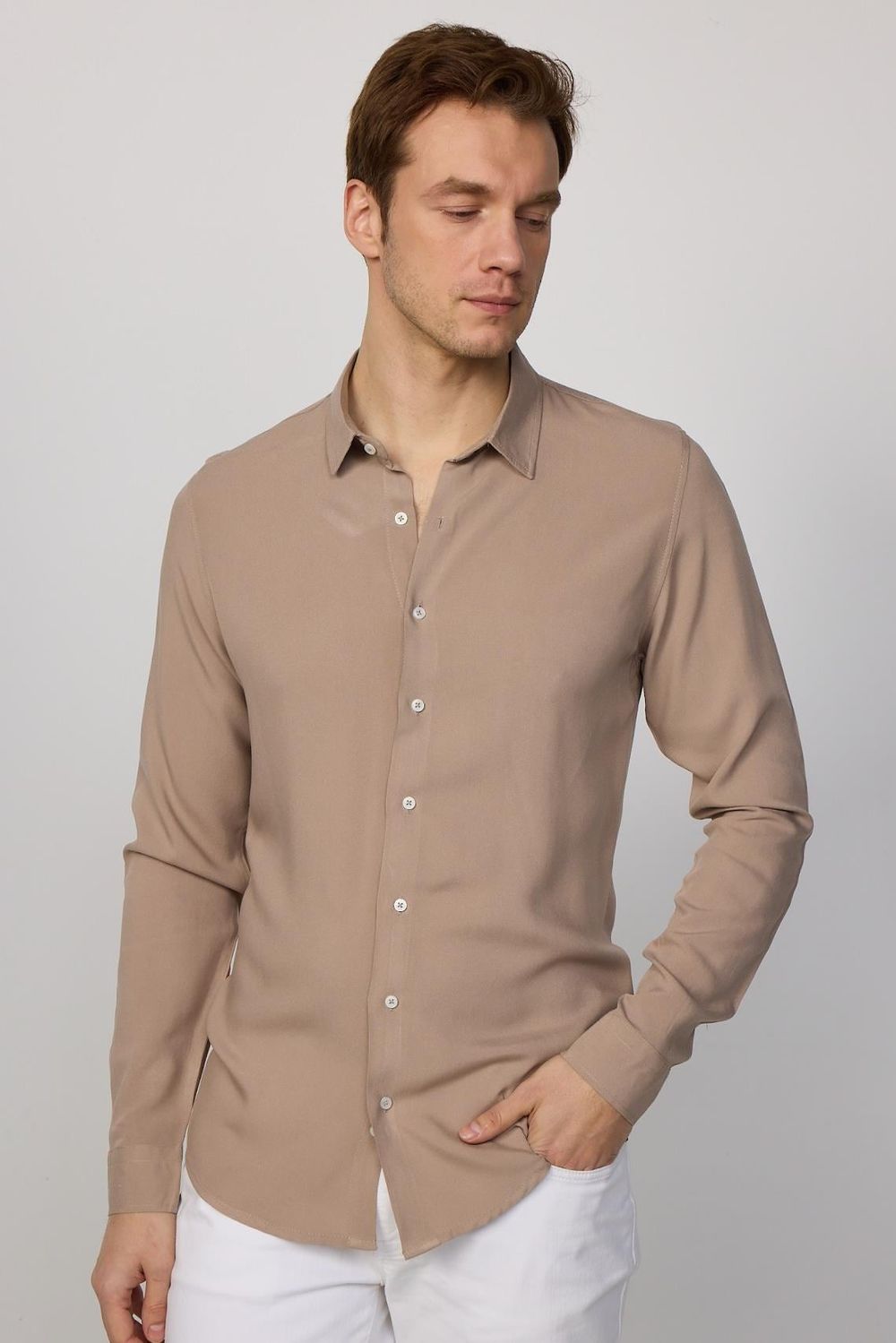 Slim Fit Dar Kesim Uzun Kol Dökümlü Viskon Şık Vizon Erkek Gömlek