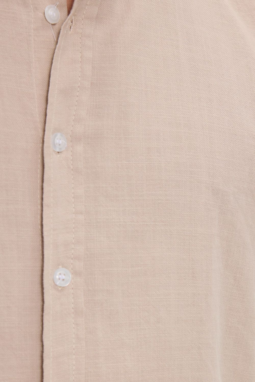 Erkek Slim Fit Dar Kesim %100 Pamuk Keten Doku Düğmeli Yaka Taş Renk Gömlek