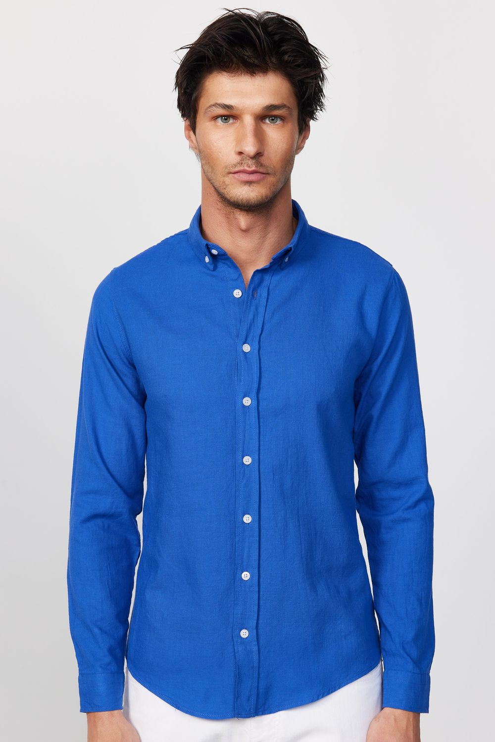 Slim Fit Uzun Kol Biyeli Yaka Düğmeli Keten Saks Mavi Erkek Gömlek