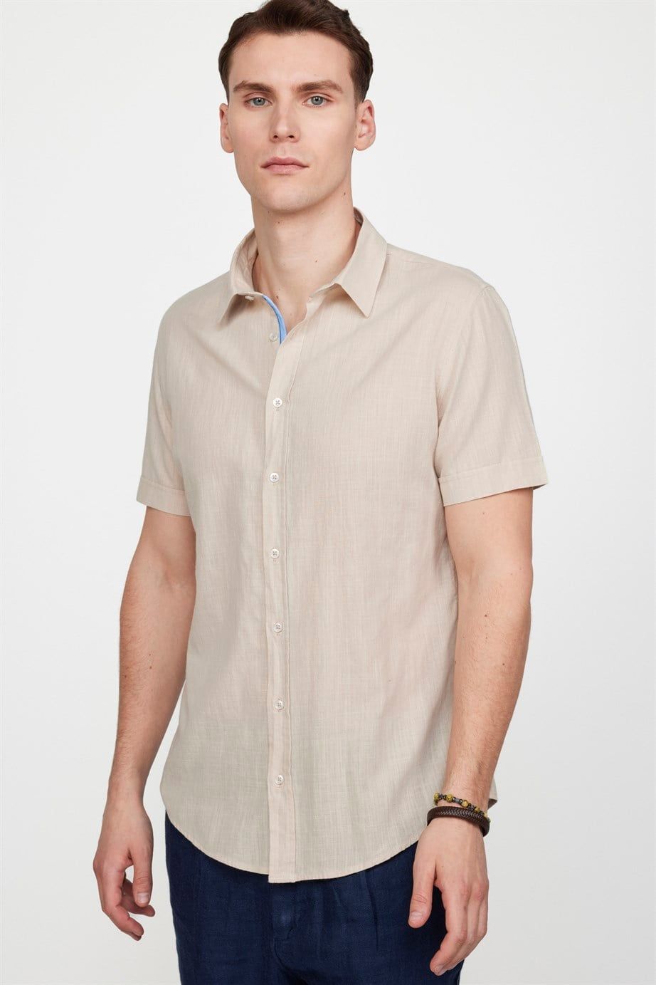 Slim Fit Kısa Kol Cepli Biyeli Flam Pamuk Gömlek