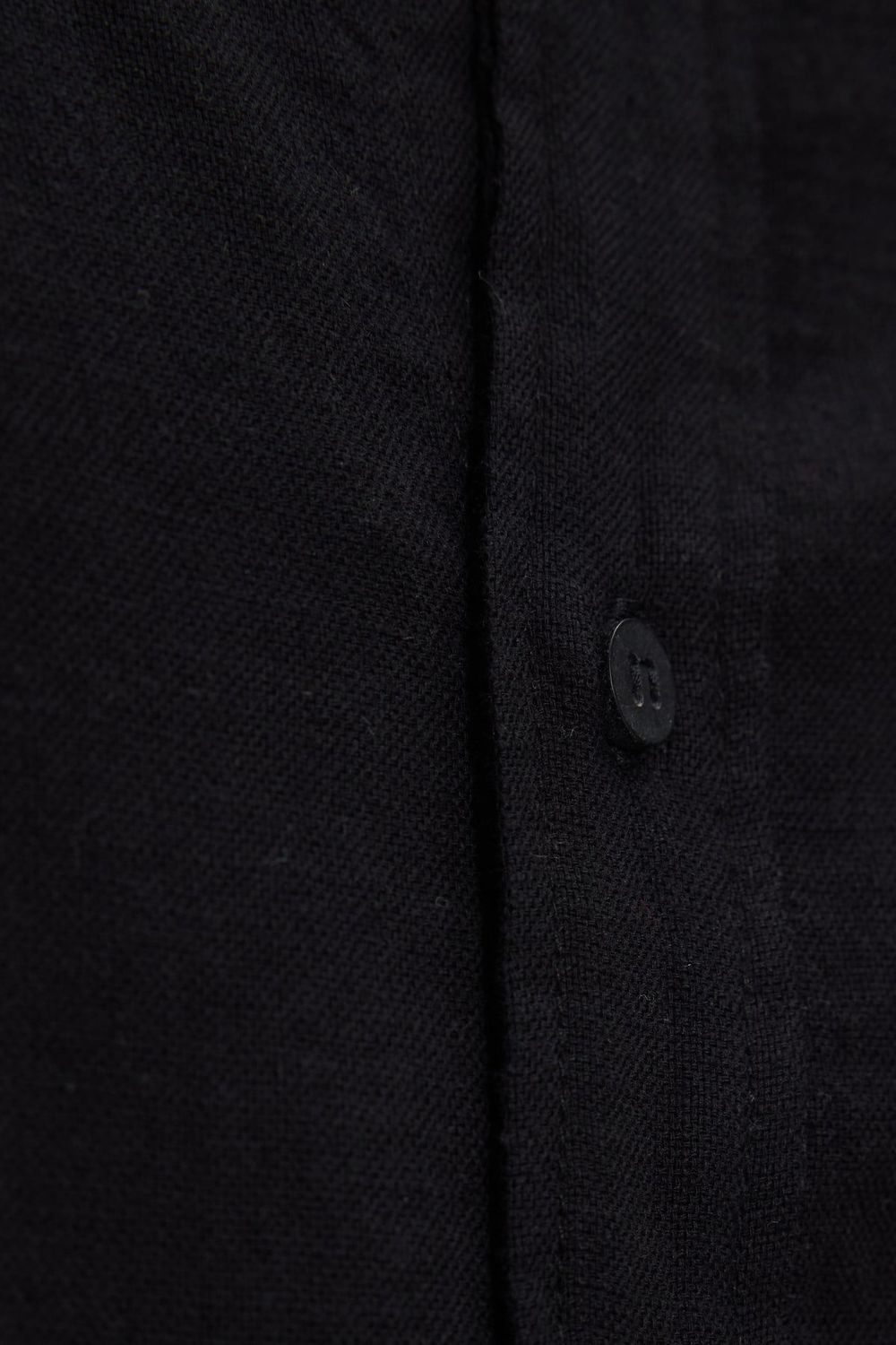 Erkek Slim Fit Dar Kesim Uzun Kollu %100 Pamuk Keten Doku Hakim Yaka Siyah Gömlek