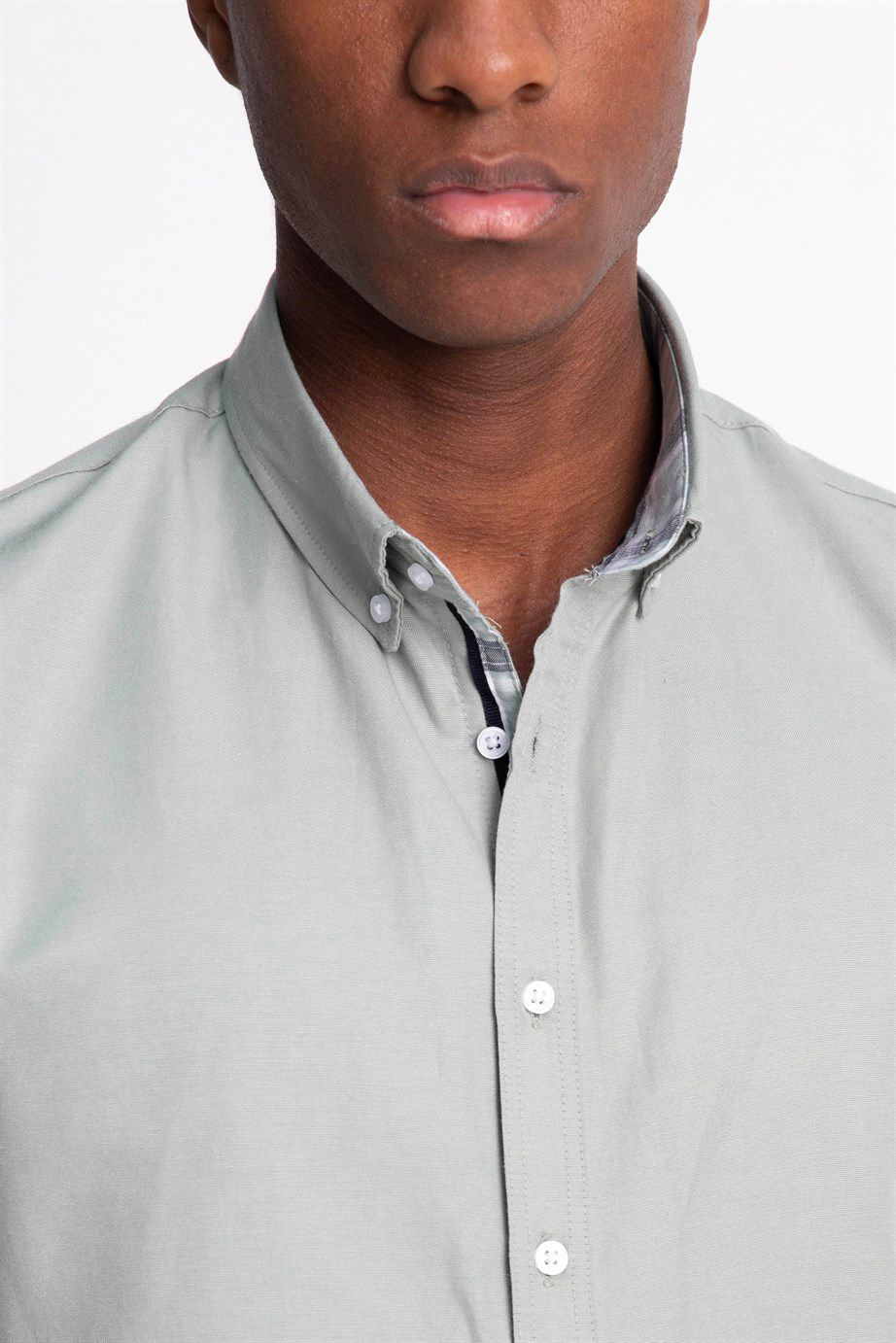 Slim Fit Kısa Kol Düğmeli Yaka Poplin Oxford Erkek Gömlek