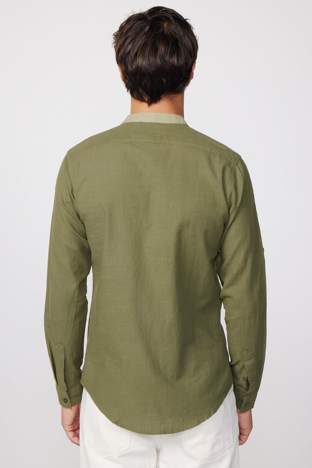 Slim Fit  Düz Hakim Yaka Kol Apoletli Ketenli Haki Erkek Gömlek