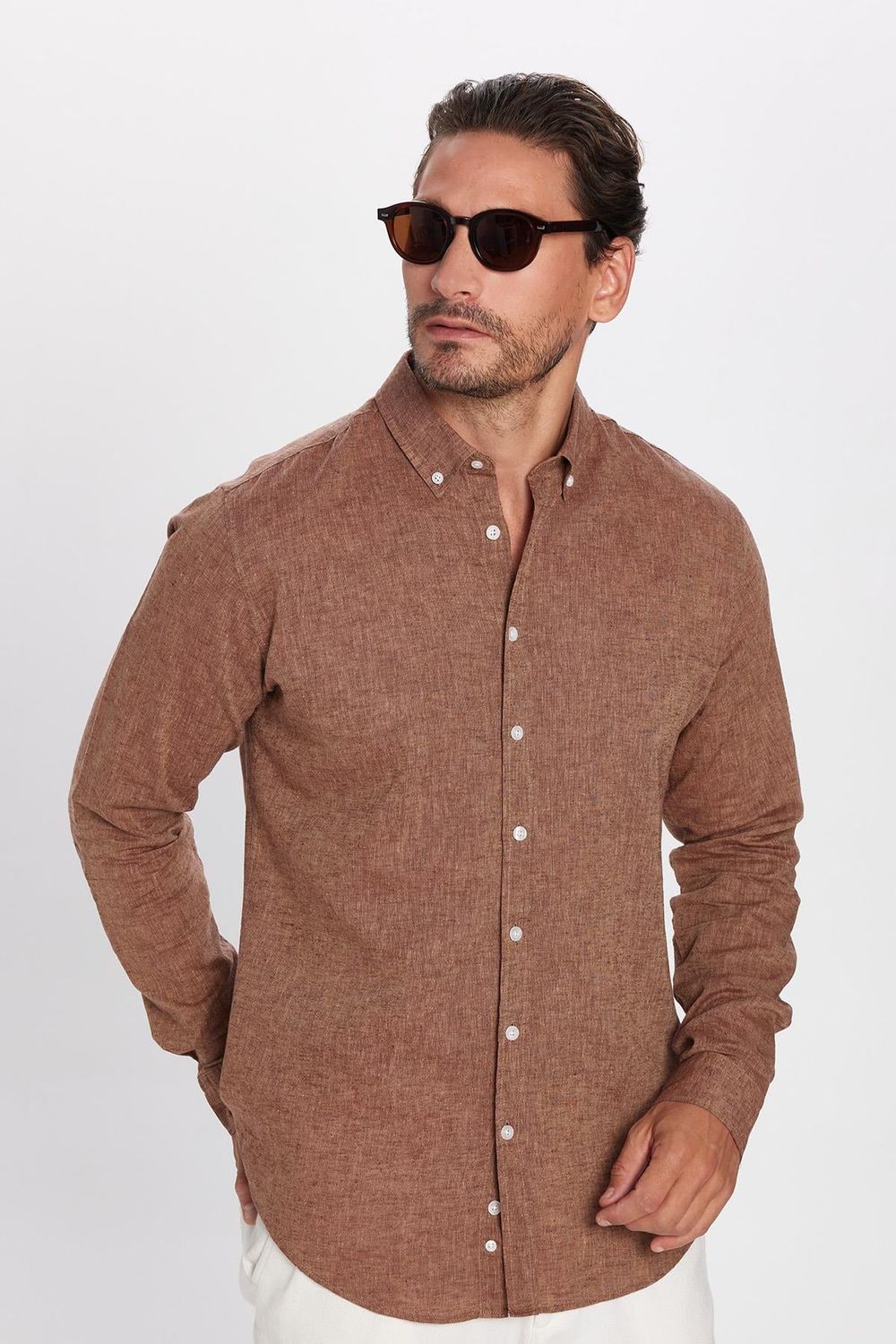 Slim Fit Dar Kesim Keten Efekt Premium Seri Düğmeli Yaka Düz Erkek Gömlek