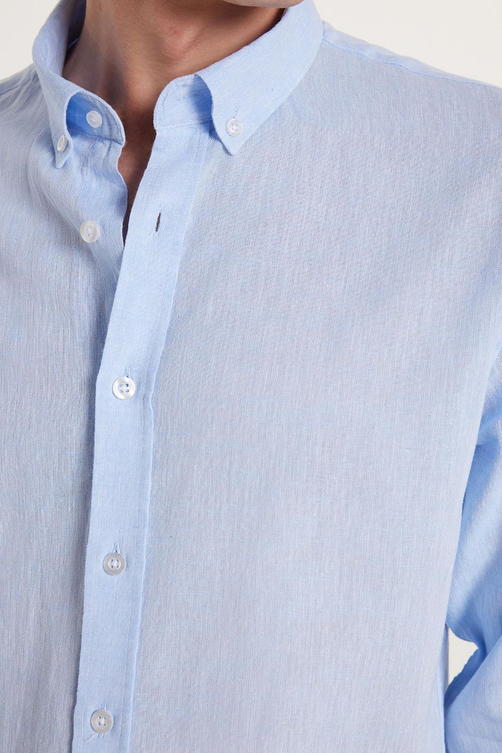 Erkek Slim Fit Dar Kesim Uzun Kollu Keten Premium Seri Düğmeli Yaka Spor Açık Mavi Gömlek