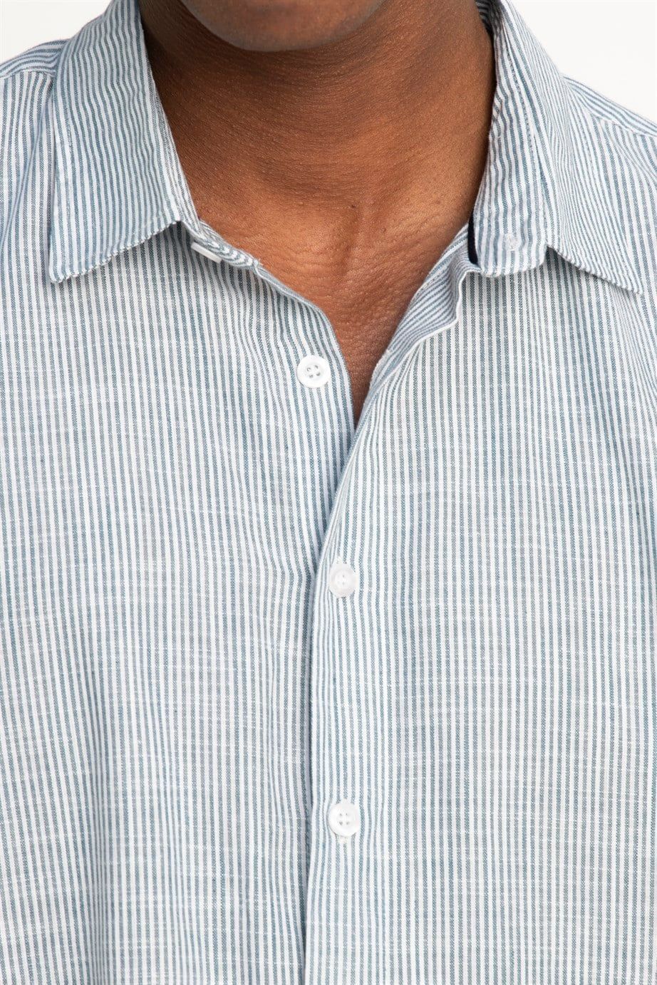 Slim Fit Uzun Kol Çizgili Yaka İçi Biyeli Ketenli Erkek Gömlek