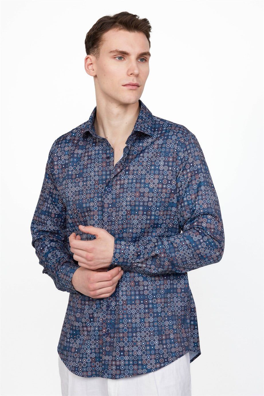 Slim Fit Dar Kesim Uzun Kol Likralı Baskılı Yüksek Yaka Erkek Gömlek