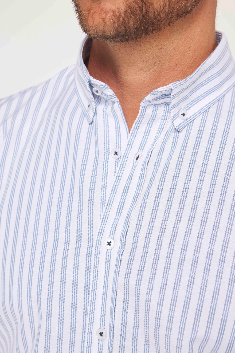 Slim Fit Uzun Kol Çizgili Yaka Düğmeli Erkek Gömlek