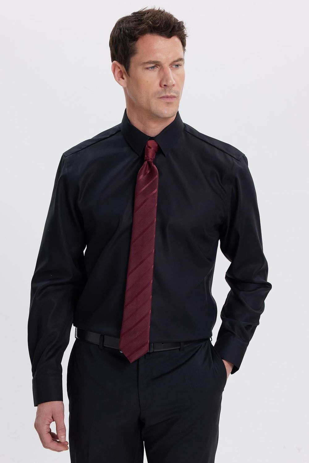 Slim Fit Non Iron Erkek Gömlek