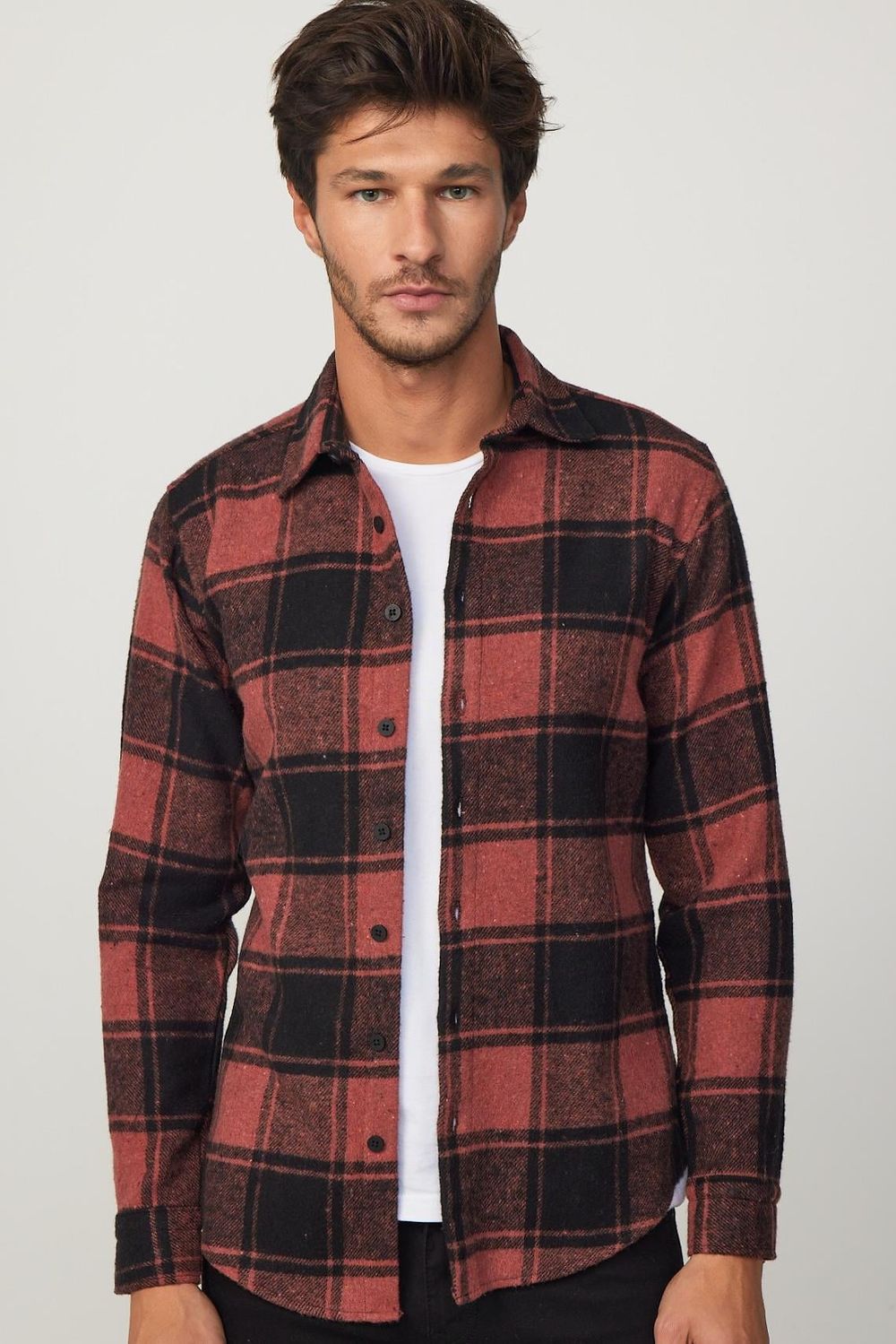 Slim Fit Dar Kesim Kareli Oduncu Erkek Gömlek