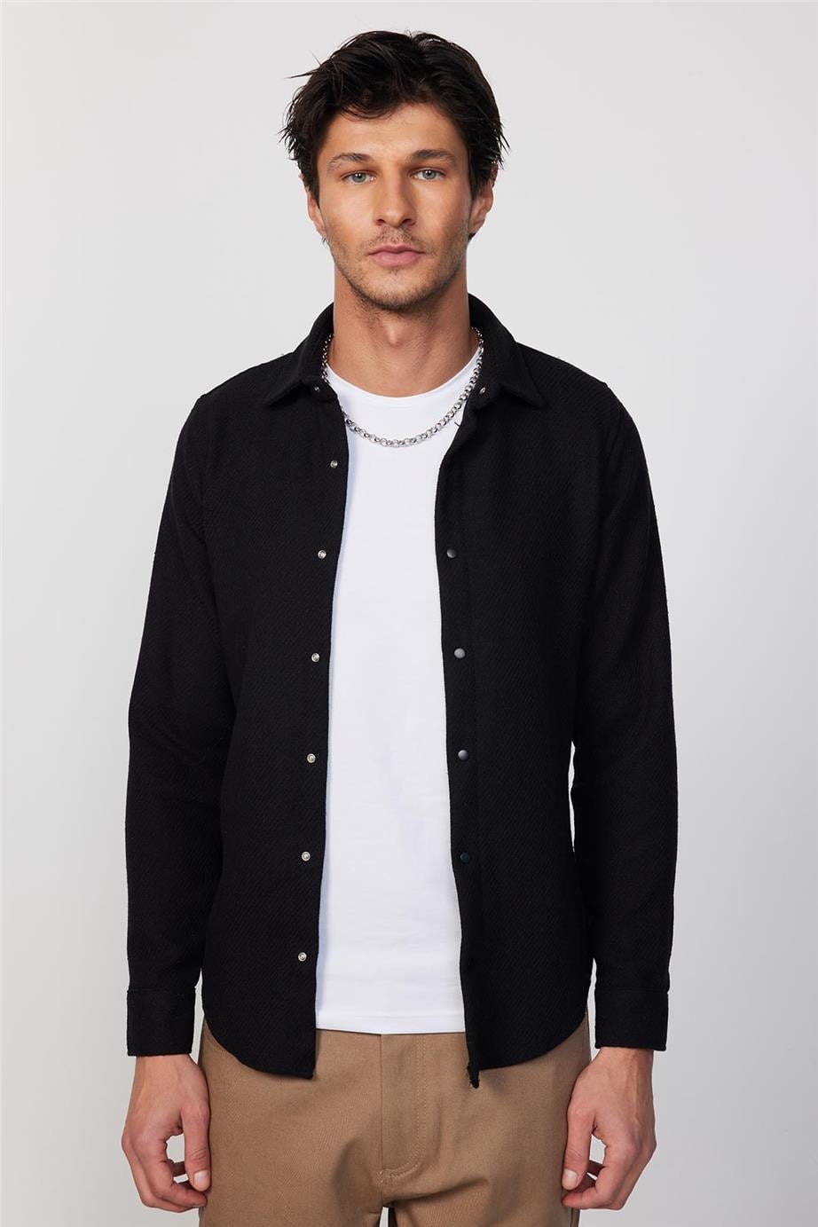 Slim Fit Dar Kesim Düz Oduncu Siyah Erkek Gömlek