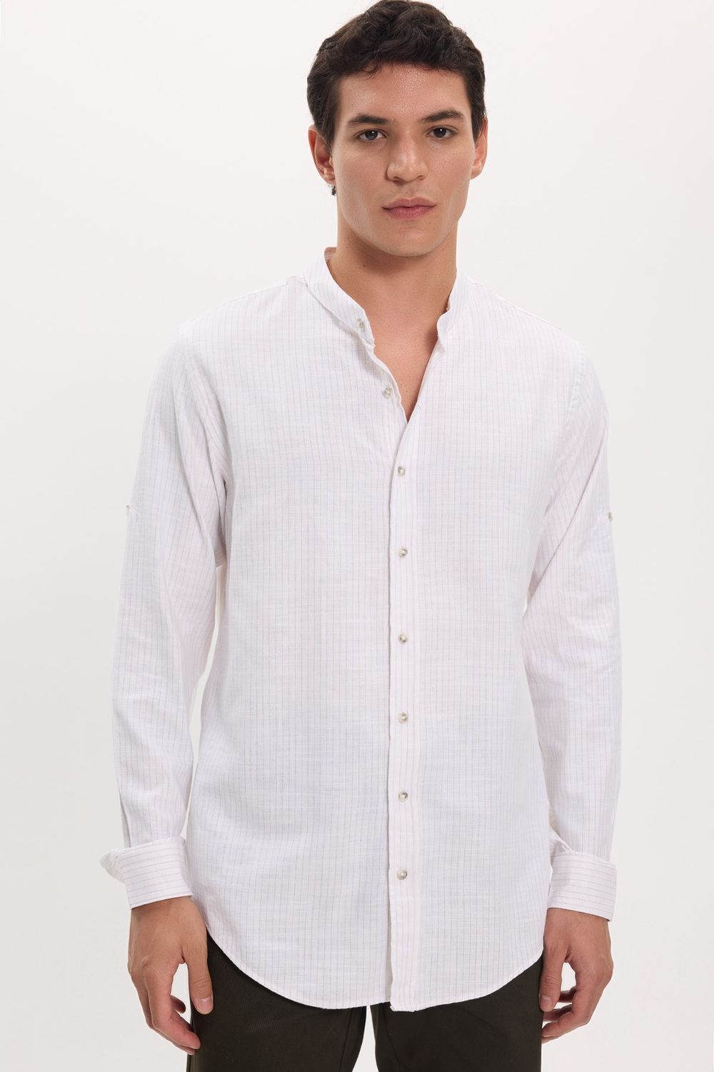 Erkek Slim Fit Dar Kesim Uzun Kollu %100 Pamuk Keten Doku Çizgili Hakim Yaka Gömlek