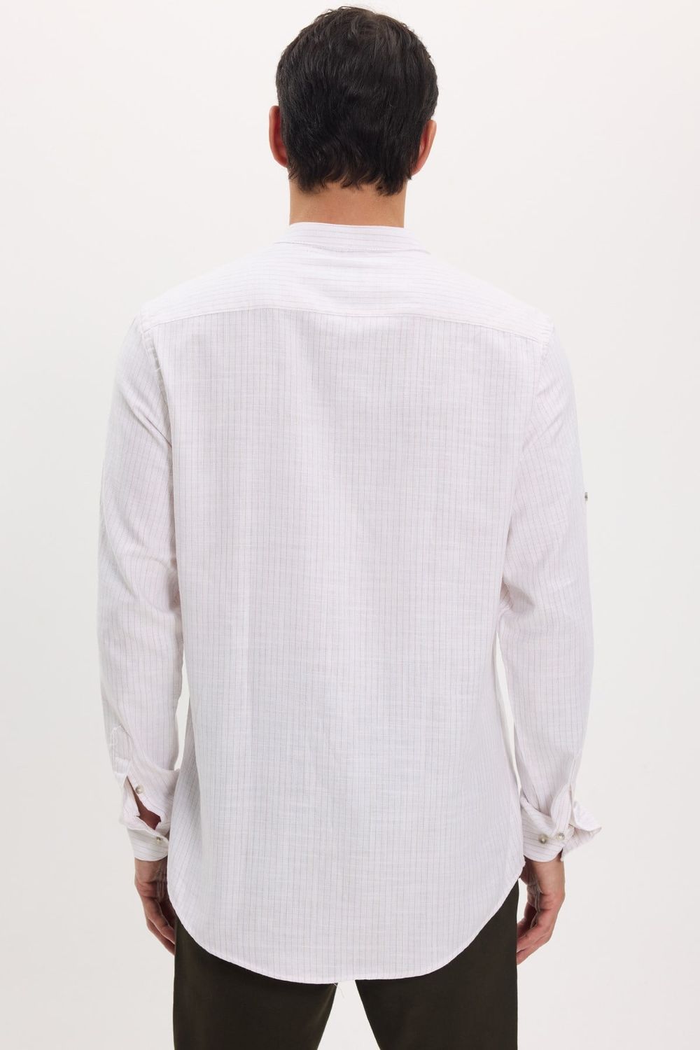 Erkek Slim Fit Dar Kesim Uzun Kollu %100 Pamuk Keten Doku Çizgili Hakim Yaka Gömlek