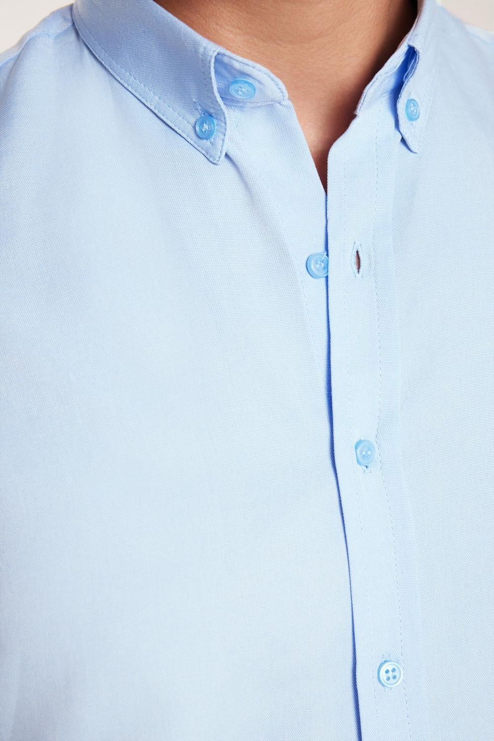 Erkek Slim Fit Dar Kesim Uzun Kollu Pamuklu Oxford Doku Kolay Ütü Mavi Düğmeli Yaka Gömlek