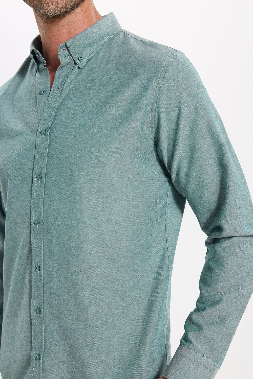 Erkek Slim Fit Dar Kesim Uzun Kollu Pamuklu Oxford Doku Kolay Ütülenebilir Yeşil Düğmeli Yaka Gömlek
