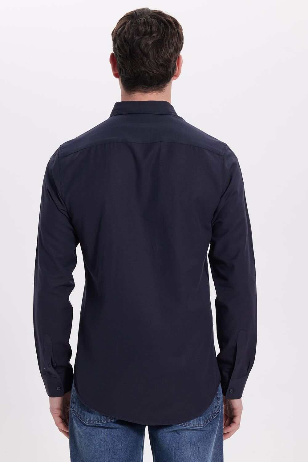 Erkek Slim Fit Dar Kesim Uzun Kollu Pamuklu Oxford Doku Kolay Ütü Lacivert Düğmeli Yaka Gömlek