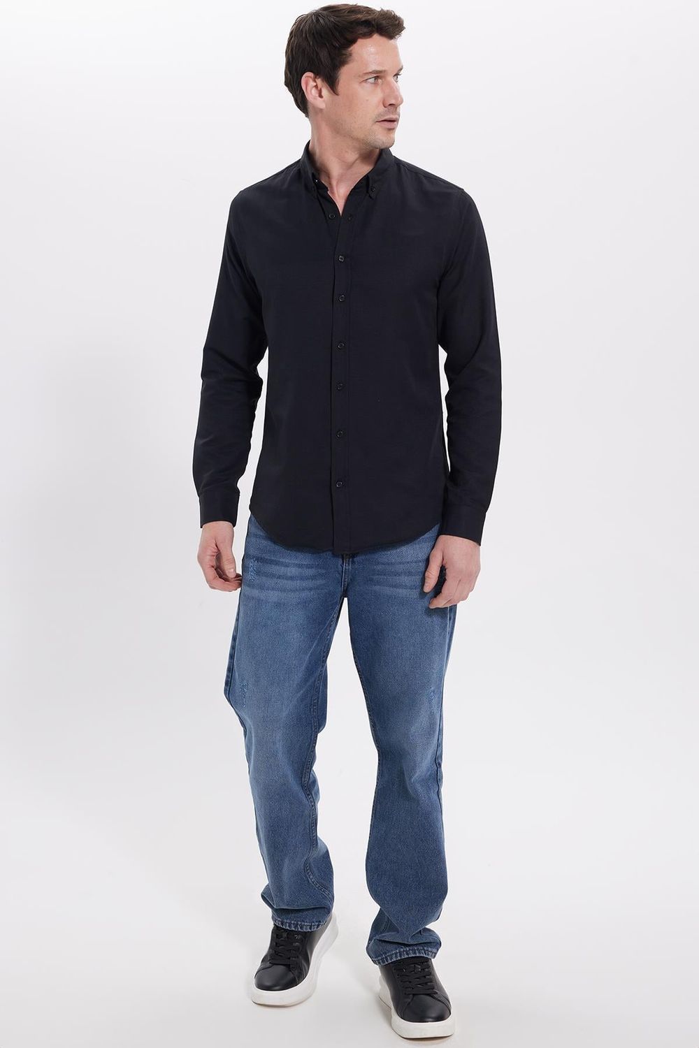 Erkek Slim Fit Dar Kesim Uzun Kollu Pamuklu Oxford Doku Kolay Ütü Siyah Düğmeli Yaka Gömlek