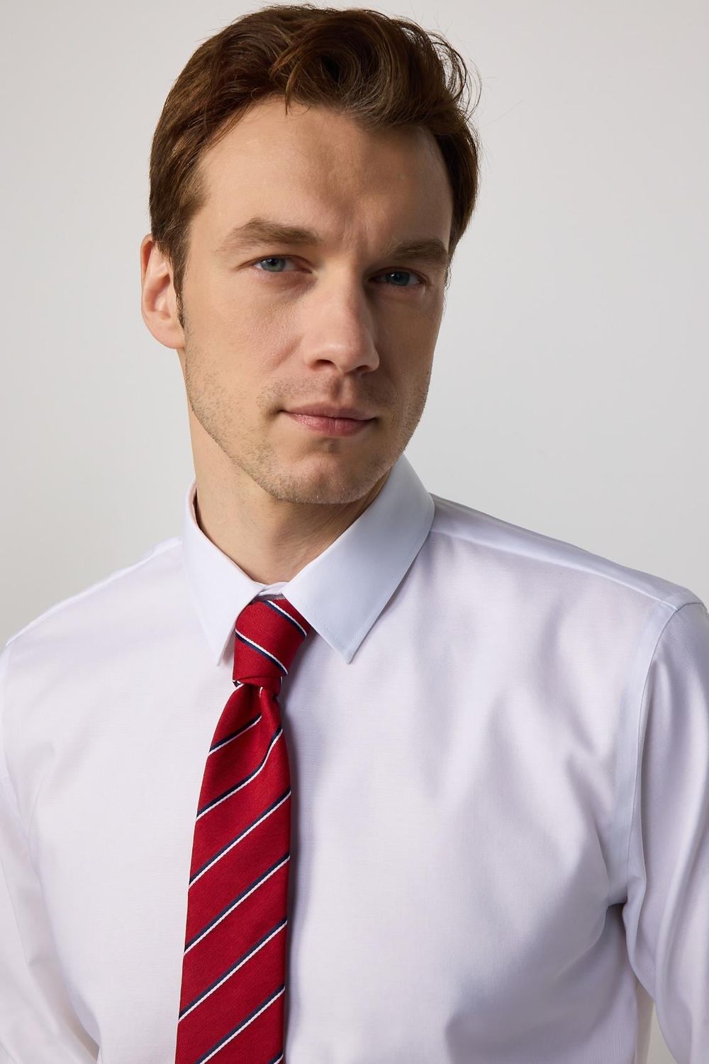 Slim Fit Non-Iron Ütü Gerektirmez Beyaz Erkek Gömlek