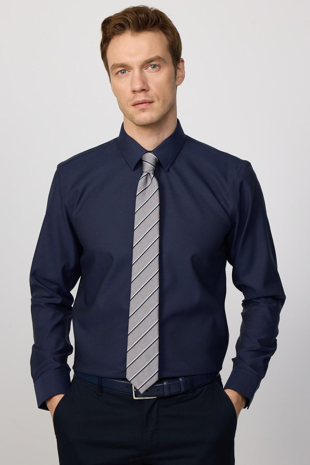 Slim Fit Non-Iron Ütü Gerektirmez Lacivert Erkek Gömlek