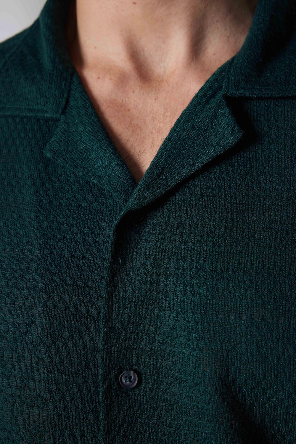 Slim Fit Dar Kesim Kısa Kollu Apaj Yaka Örme Kumaş Yazlık Petrol Erkek Gömlek