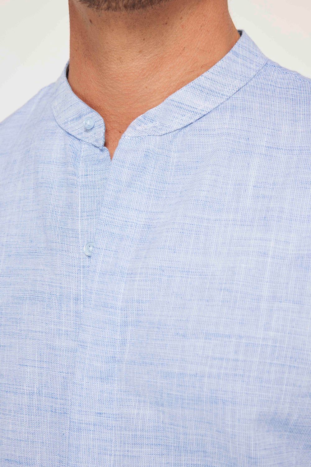 Erkek Slim Fit Dar Kesim Kısa Kollu %100 Pamuk Keten Doku Düğmeli Yaka Lacivert Gömlek