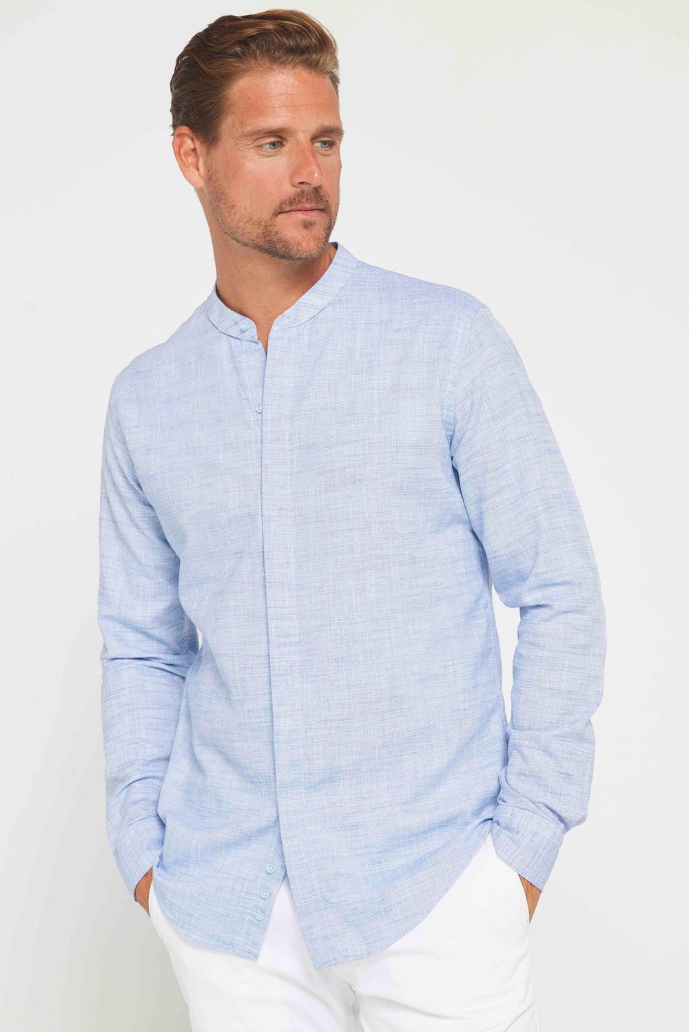 Erkek Slim Fit Dar Kesim Kısa Kollu %100 Pamuk Keten Doku Düğmeli Yaka Lacivert Gömlek