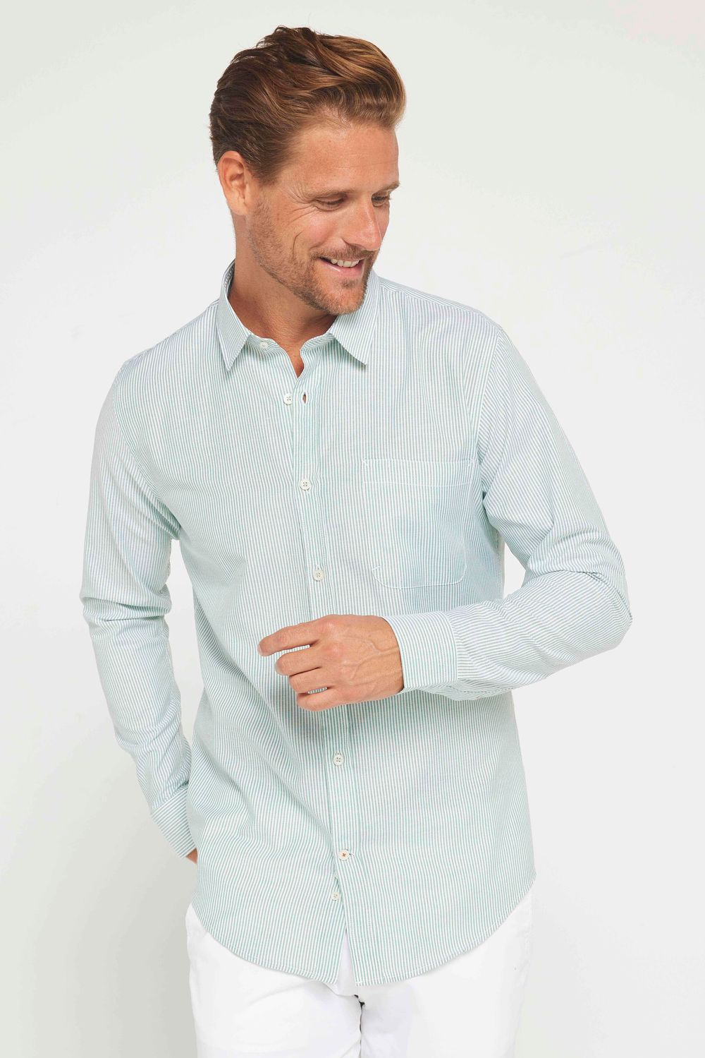 Erkek Slim Fit Dar Kesim Kısa Kollu %100 Pamuk Keten Doku Düğmeli Yaka Gömlek