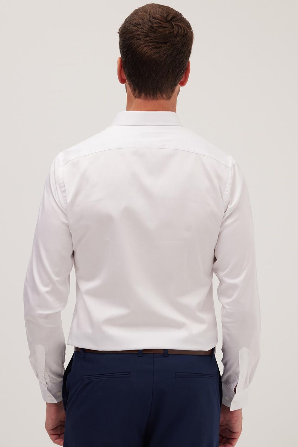 Erkek Slim Fit Dar Kesim Uzun Kollu %100 Pamuk Premium Seri Beyaz Gömlek