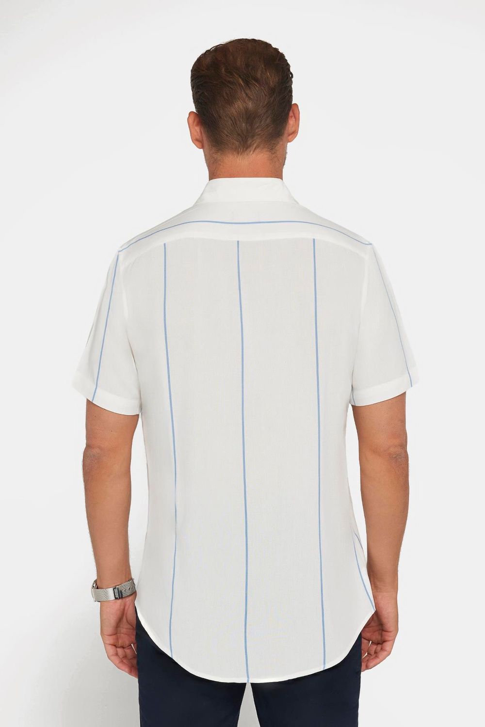 Erkek Slim Fit Dar Kesim Kısa Kollu Apaş Yaka Çizgili Yazlık Beyaz Erkek Gömlek