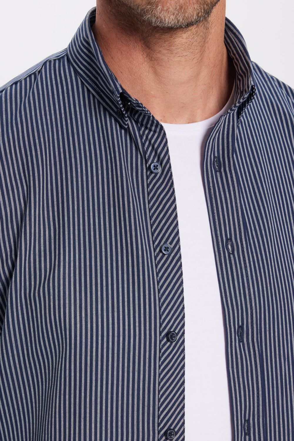 Erkek Slim Fit Dar Kesim Pamuklu Çizgili Düğmeli Yaka Gömlek