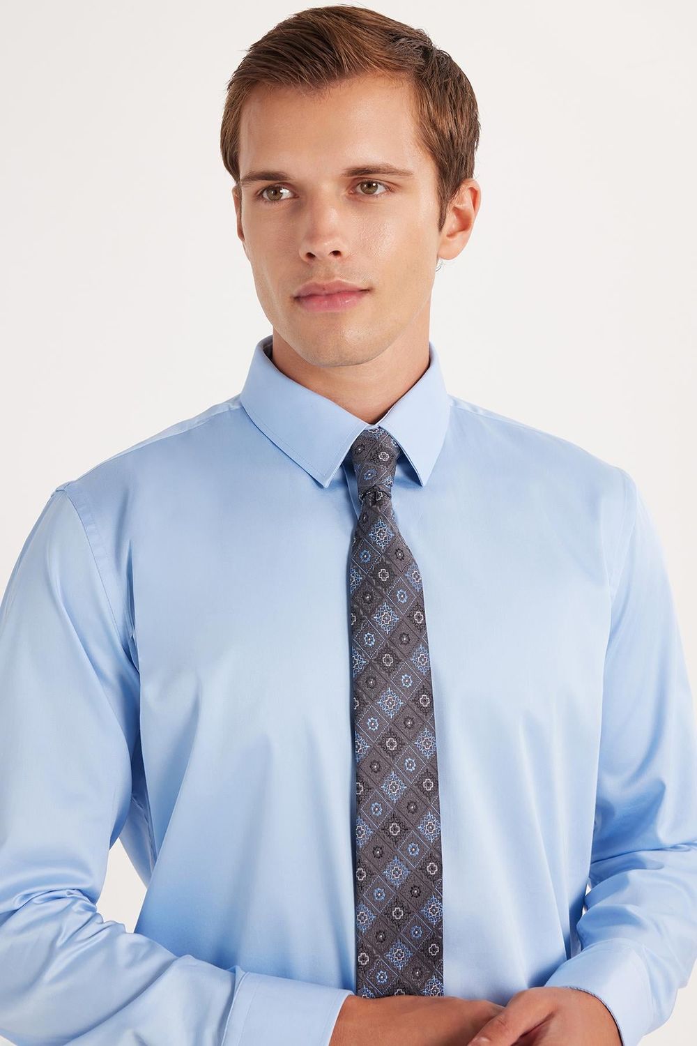 Erkek Slim Fit  Premium Likralı Pamuk Saten Gömlek