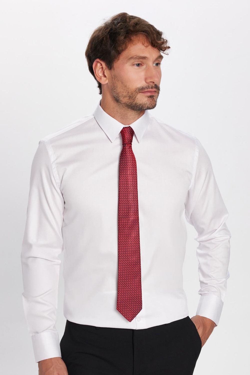 Slim Fit Beyaz Non-Iron Pamuklu Doğa Dostu Ekoteks Belgeli Ütü Gerektirmez Gömlek