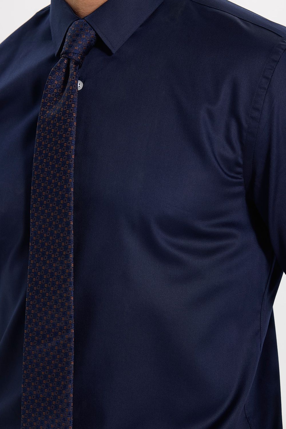 Erkek Slim Fit Dar Kesim Non-Iron Uzun Kollu Kravatlık Yaka Pamuklu Lacivert Gömlek